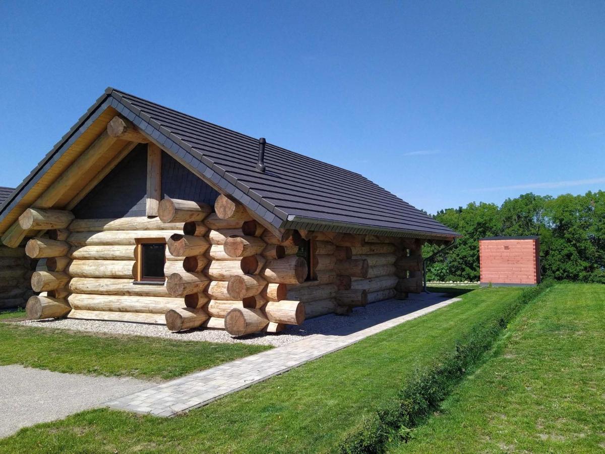 Naturstammhaus Tollensesee Groß Nemerow المظهر الخارجي الصورة