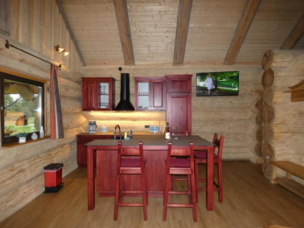 Naturstammhaus Tollensesee Groß Nemerow المظهر الخارجي الصورة