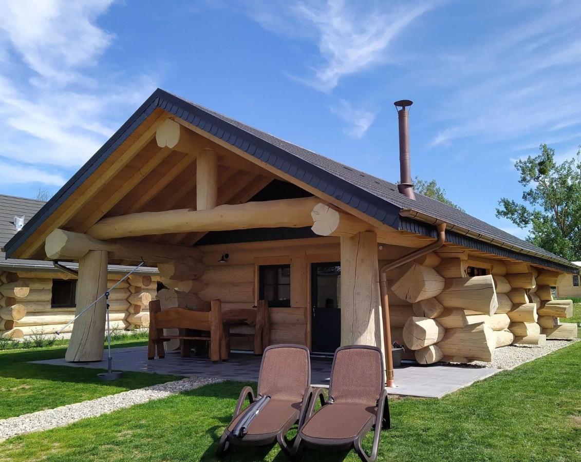 Naturstammhaus Tollensesee Groß Nemerow المظهر الخارجي الصورة